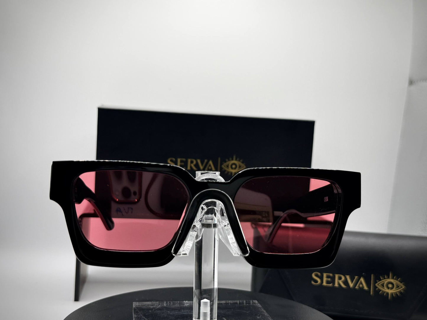 SERVA Nova