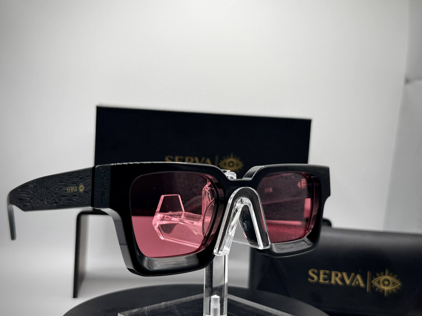 SERVA Nova