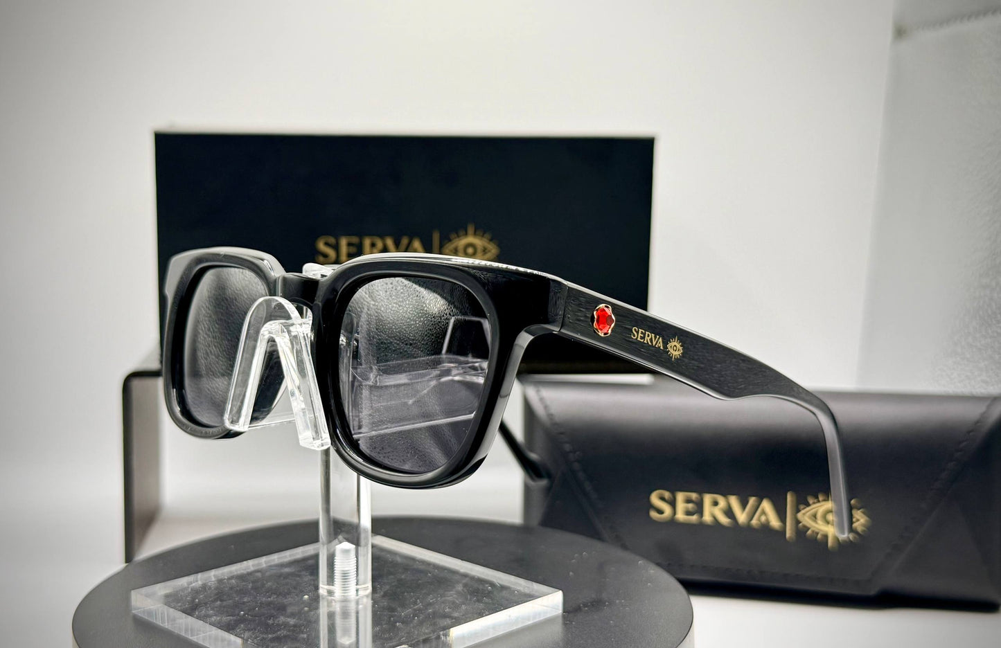 SERVA Legend